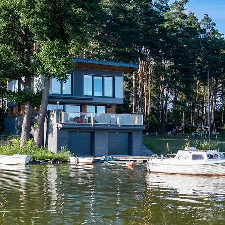 Przystan Mala Rus فيلة أوسترودا