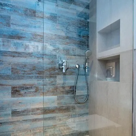 Przystan Mala Rus فيلة